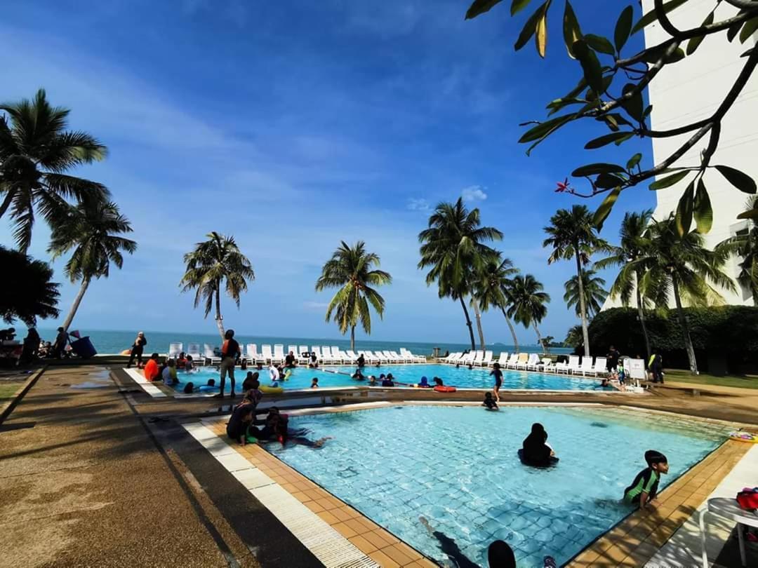 Appartement Tanjung Tuan Regency Port Dickson 1 Carpark Extérieur photo