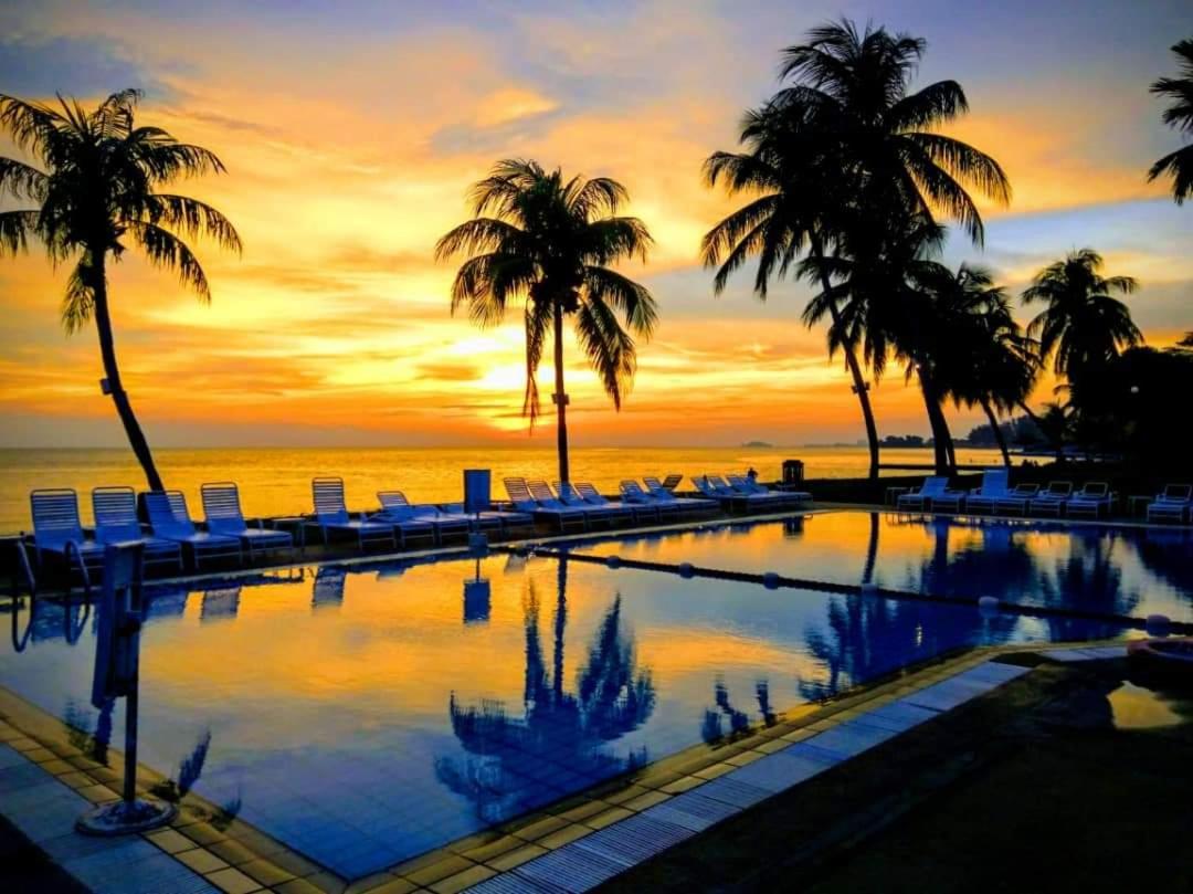 Appartement Tanjung Tuan Regency Port Dickson 1 Carpark Extérieur photo