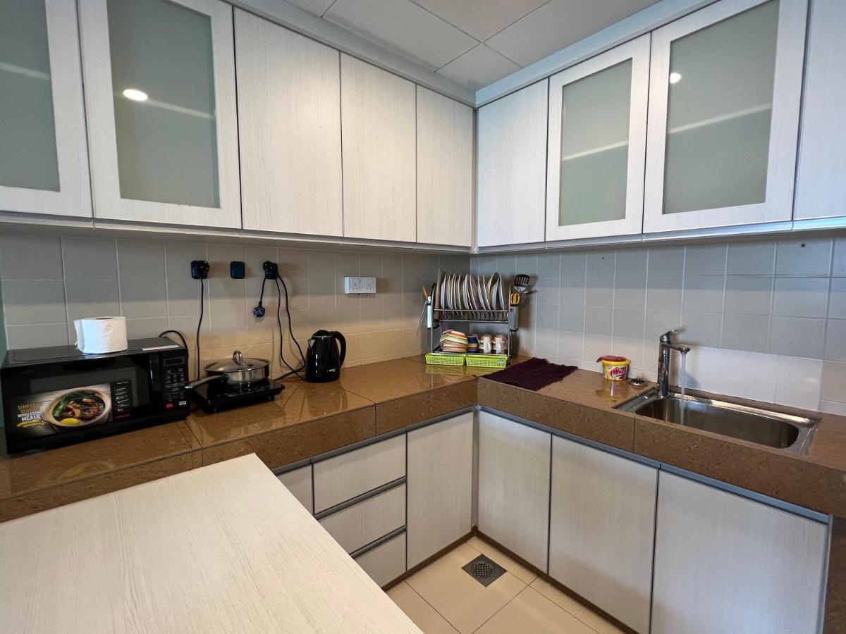Appartement Tanjung Tuan Regency Port Dickson 1 Carpark Extérieur photo