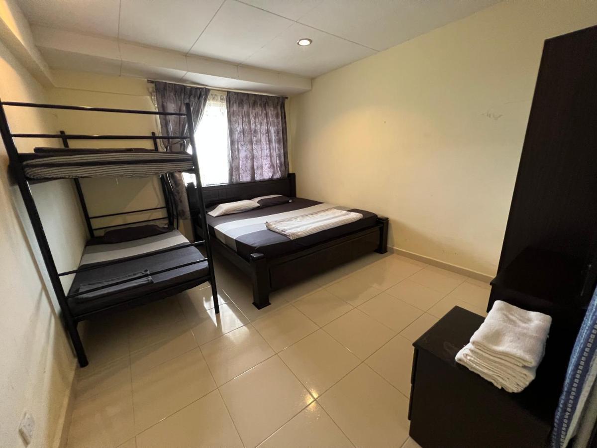 Appartement Tanjung Tuan Regency Port Dickson 1 Carpark Extérieur photo